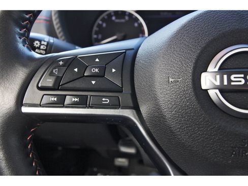Used 2024 Nissan Sentra SR w/ SR Premium Package FWD image 18