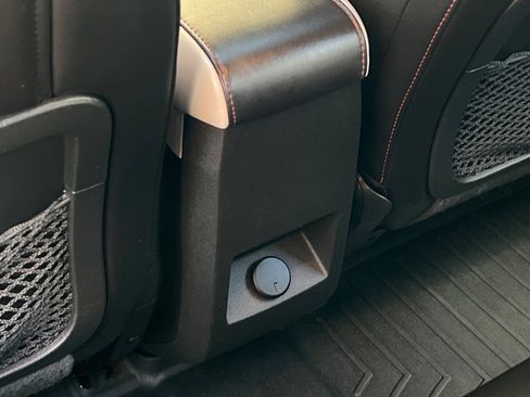 Used 2015 GMC Terrain SLT w/ Chrome Edition image 17