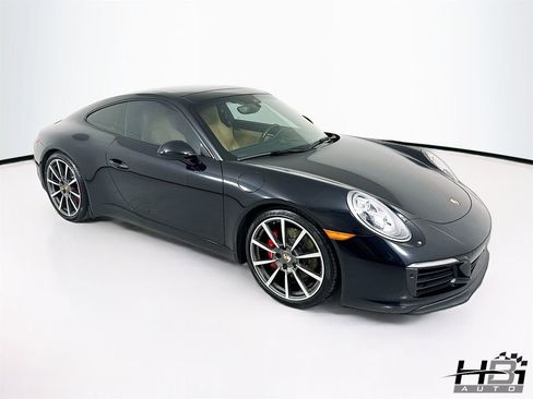 Used 2017 Porsche 911 Carrera S image 4
