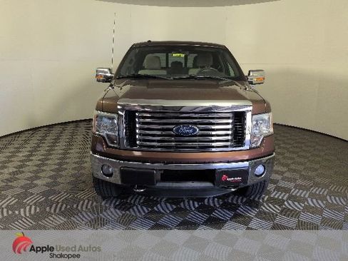 Used 2011 Ford F150 XLT w/ XLT Chrome Pkg AWD/4WD image 2