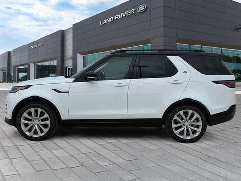 New 2026 Land Rover Discovery Limited Edition AWD/4WD image 2