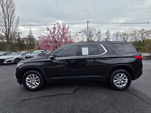 Used 2019 Chevrolet Traverse LT w/ LPO, Floor Liner Package AWD/4WD image 8