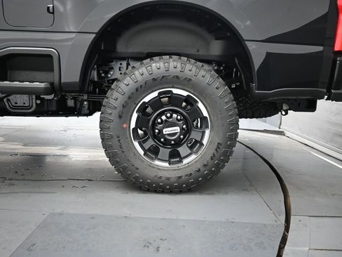 New 2026 Ford F250 Platinum w/ Tremor Off-Road Package AWD/4WD image 25