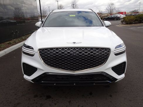 New 2025 Genesis GV70 3.5T Sport w/ Sport Advanced Package AWD/4WD image 8