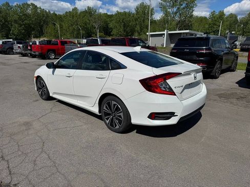 Used 2016 Honda Civic EX-T image 2