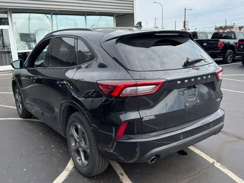 Used 2023 Ford Escape ST-Line w/ Tech Pack #1 image 5