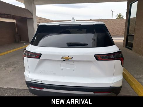 Certified 2025 Chevrolet Equinox LT w/ Safety and Technology Package image 5