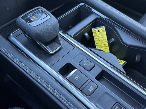 Certified 2022 Nissan Pathfinder Platinum w/ Cargo Package image 33