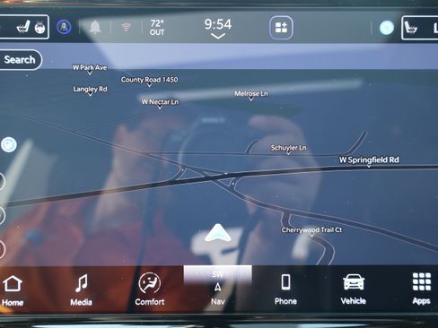 Used 2025 Chrysler Pacifica Limited FWD image 22