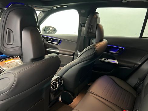 New 2026 Mercedes-Benz GLC 300 4MATIC image 19