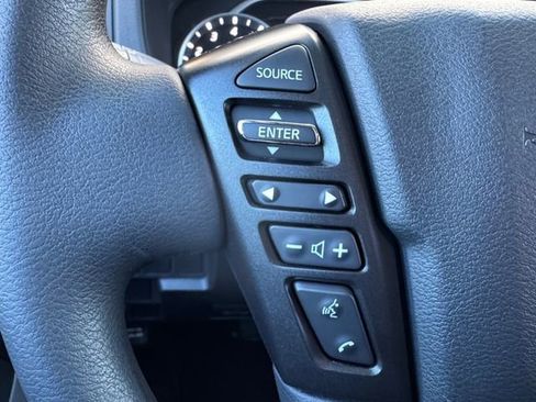 Used 2022 Nissan Frontier S w/ Technology Package image 7