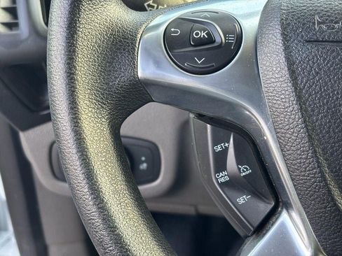 Used 2022 Ford Transit Connect XL image 12