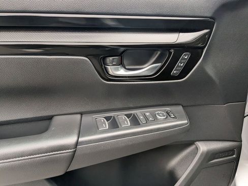 Used 2025 Honda CR-V EX-L image 17