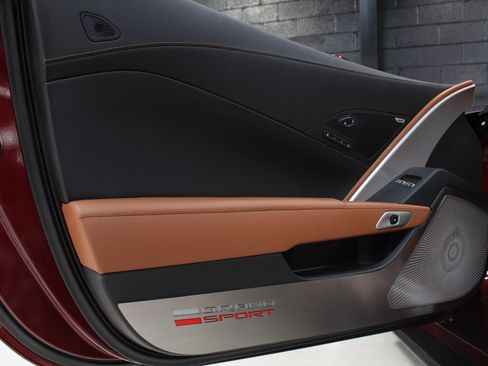 Used 2019 Chevrolet Corvette Grand Sport RWD image 39
