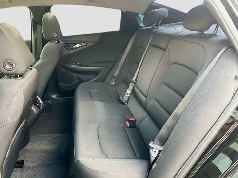 Used 2022 Chevrolet Malibu LT FWD image 24