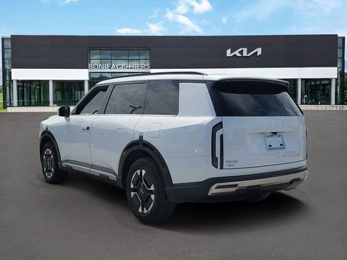 New 2027 Kia Telluride EX FWD image 3