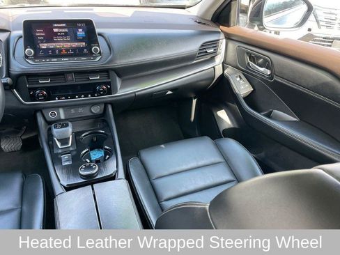 Certified 2023 Nissan Rogue SV w/ SV Premium B Package AWD/4WD image 12
