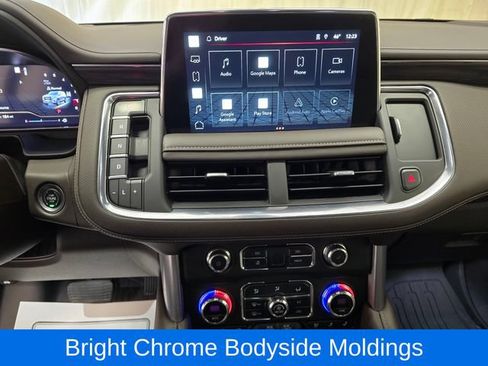 Used 2022 GMC Yukon SLT w/ SLT Luxury Package AWD/4WD image 19