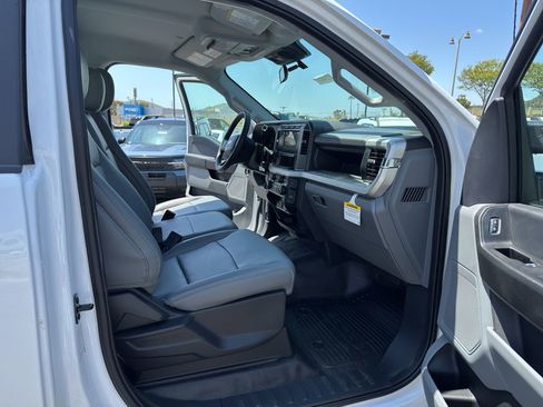 New 2024 Ford F450 XL w/ XL Chrome Package image 14