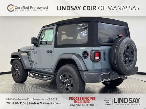 Used 2024 Jeep Wrangler Sport AWD/4WD image 7