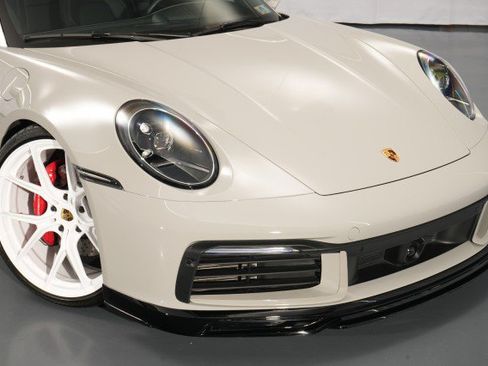 Used 2020 Porsche 911 Carrera 4S AWD/4WD image 16