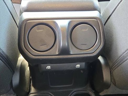 Used 2020 Jeep Wrangler Unlimited Sport S AWD/4WD image 16