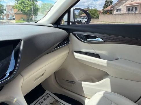 Used 2023 Buick Envision Avenir AWD/4WD image 34