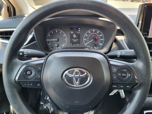 Used 2024 Toyota Corolla LE FWD image 14