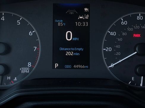 Used 2025 Toyota Corolla LE FWD image 34