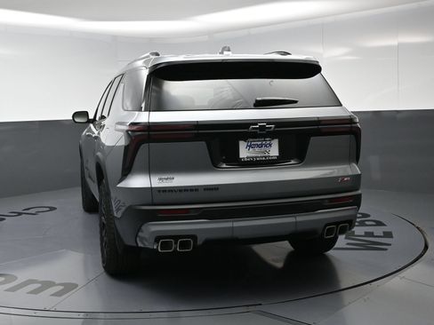 Used 2026 Chevrolet Traverse Z71 w/ Enhanced Driving Package AWD/4WD image 8
