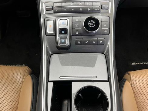 Used 2022 Hyundai Santa Fe Calligraphy FWD image 11