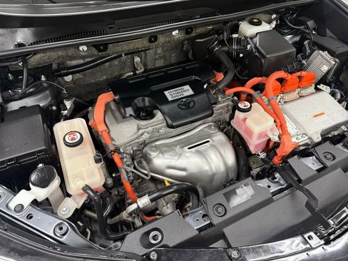 Used 2017 Toyota RAV4 SE image 50