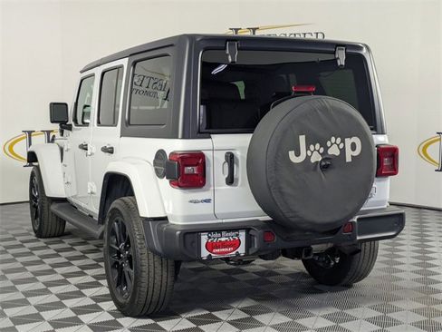 Used 2021 Jeep Wrangler Unlimited Sahara w/ Dual Top Group image 4