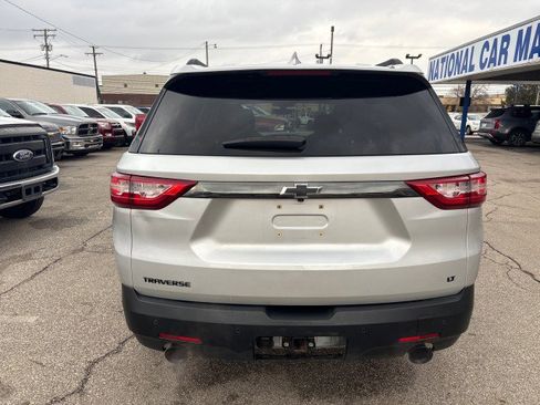 Used 2019 Chevrolet Traverse LT image 6