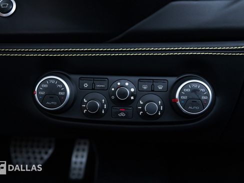 Used 2019 Ferrari 488 Spider image 26