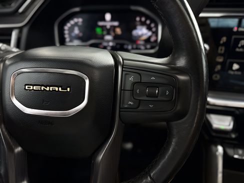 Used 2024 GMC Sierra 2500 Denali Ultimate AWD/4WD image 13
