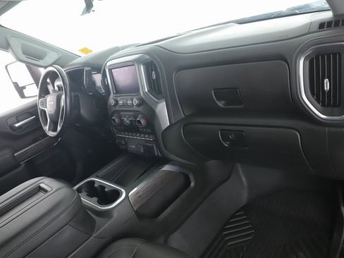 Used 2022 Chevrolet Silverado 2500 LTZ w/ LTZ Premium Package image 29