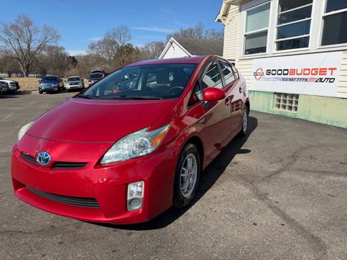 Used 2011 Toyota Prius Three image 1