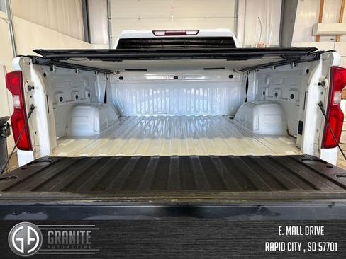 Used 2019 Chevrolet Silverado 1500 LT Trail Boss w/ Convenience Package image 22