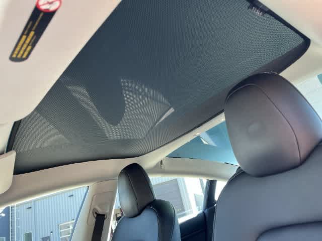 Used 2022 Tesla Model 3 Long Range AWD/4WD image 16