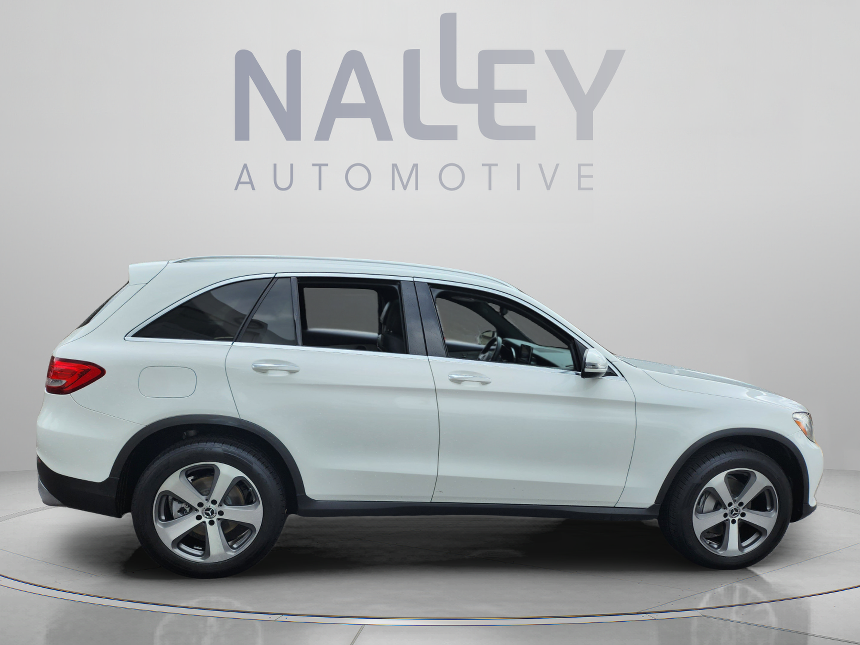 Used 2019 Mercedes-Benz GLC 300 image 6