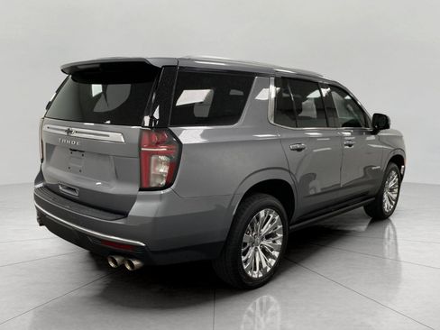 Used 2021 Chevrolet Tahoe High Country w/ Premium Package AWD/4WD image 3