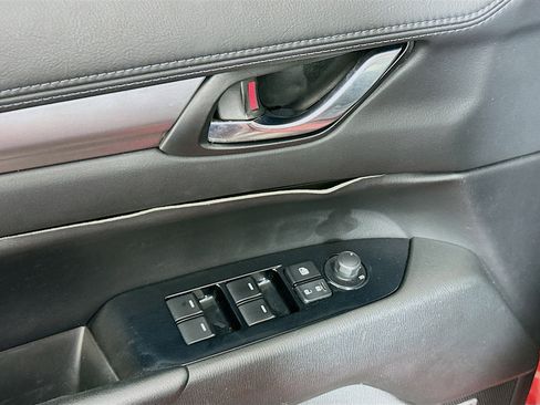 Used 2018 MAZDA CX-5 Touring w/ Preferred Equipment Package image 15