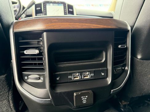 Used 2022 RAM 2500 Laramie image 14
