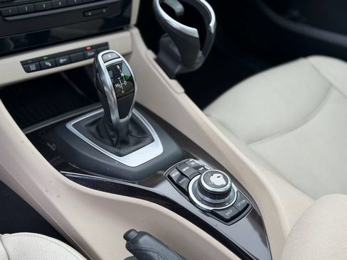 Used 2015 BMW X1 sDrive28i RWD image 19