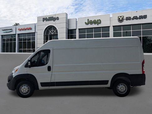 Used 2023 RAM ProMaster 2500 w/ Interior LED Lighting Group FWD image 6