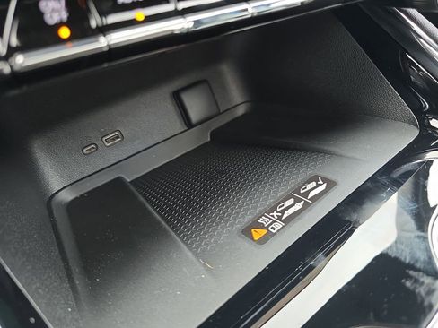 New 2026 Chevrolet Traverse Z71 w/ Enhanced Driving Package image 17