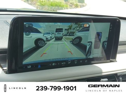 New 2026 Lincoln Aviator AWD image 25