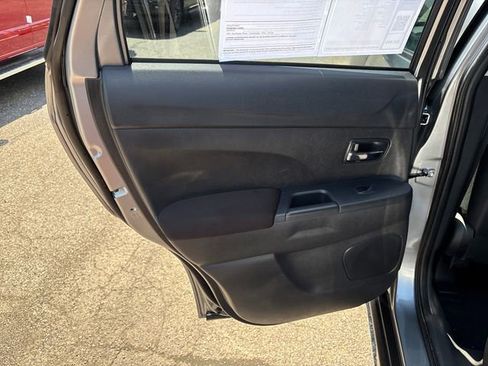 Used 2025 Mitsubishi Outlander Sport ES AWD/4WD image 19
