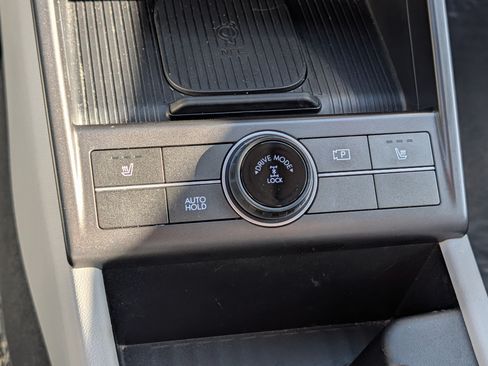 Certified 2024 Hyundai Kona SEL w/ Convenience Package AWD/4WD image 28